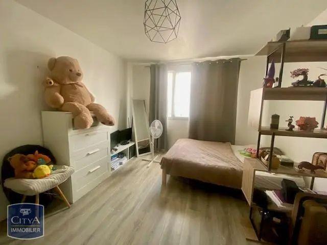 Appartement à louer 1 pièce 23.7m²
