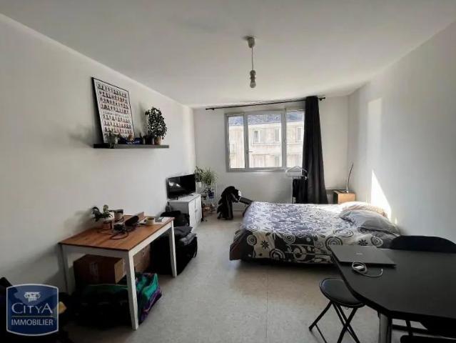 Appartement à louer 1 pièce 23.4m²