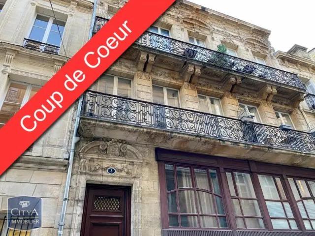 Appartement à louer 1 pièce 23.74m²