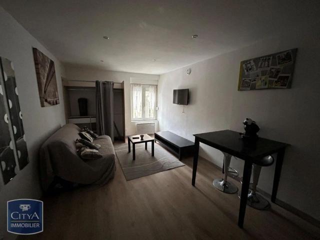 Appartement à louer 1 pièce 23.9m²