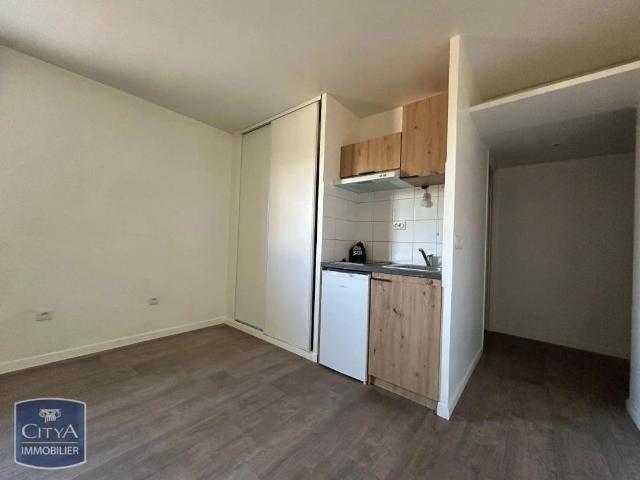 Appartement à louer 1 pièce 24.01m²