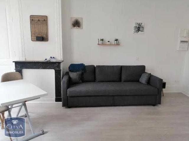 Appartement à louer 1 pièce 24.24m²