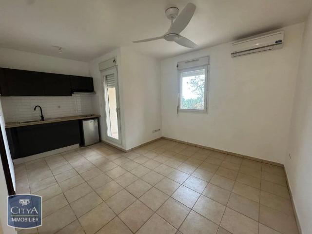 Appartement à louer 1 pièce 24.26m²