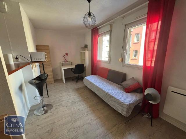 Appartement à louer 1 pièce 24.2m²