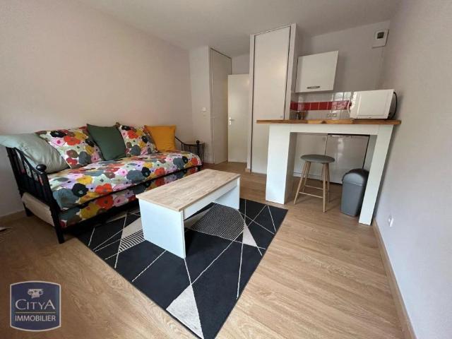 Appartement à louer 1 pièce 24.31m²