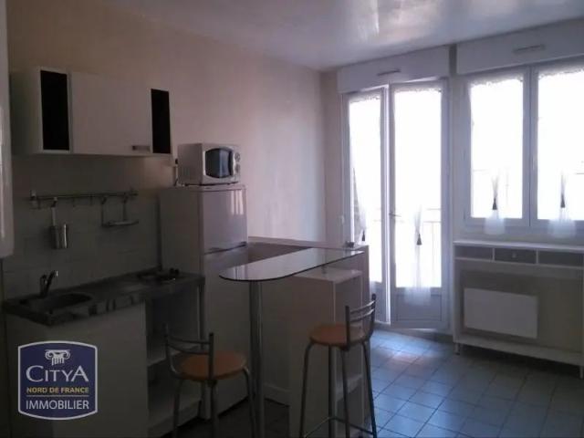 Appartement à louer 1 pièce 24.57m²