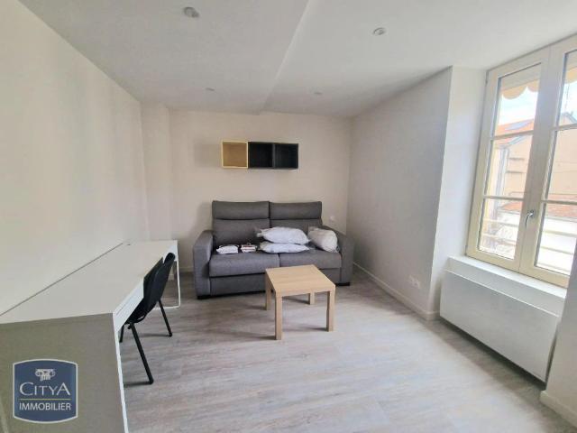 Appartement à louer 1 pièce 24.6m²