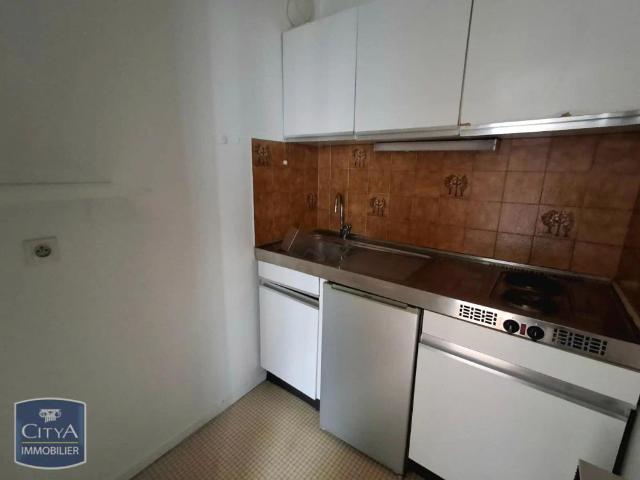 Appartement à louer 1 pièce 25.06m²