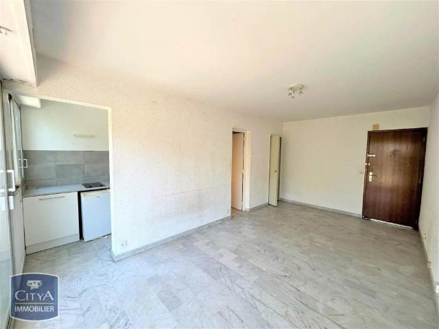 Appartement à louer 1 pièce 25.16m²