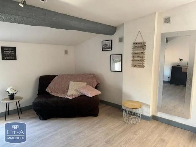 Appartement à louer 1 pièce 25.1m²