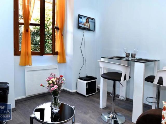 Appartement à louer 1 pièce 25.24m²