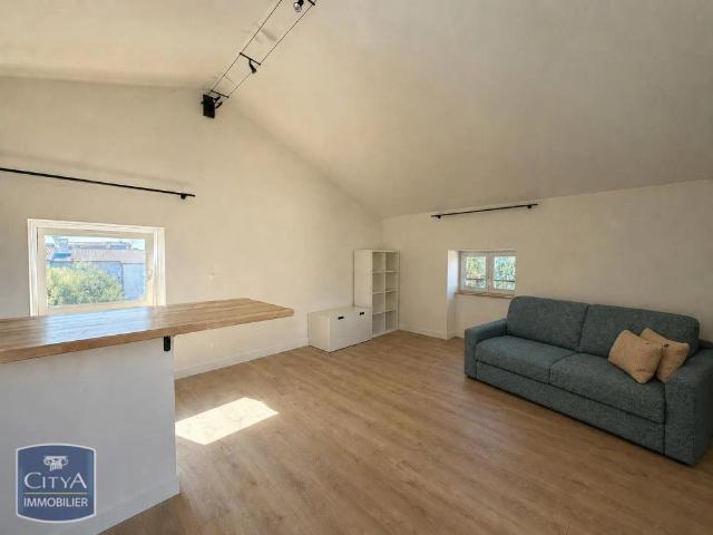 Appartement à louer 1 pièce 25.27m²