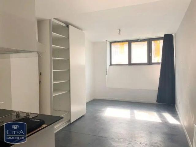 Appartement à louer 1 pièce 25.2m²