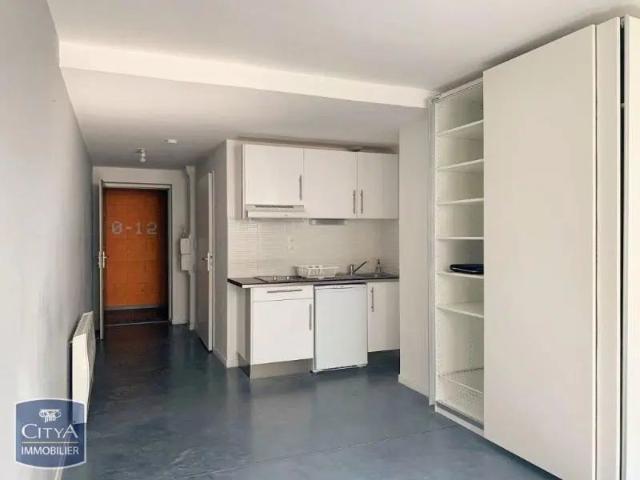 Appartement à louer 1 pièce 25.2m²