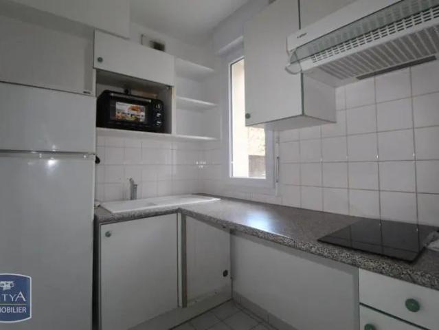 Appartement à louer 1 pièce 25.76m²