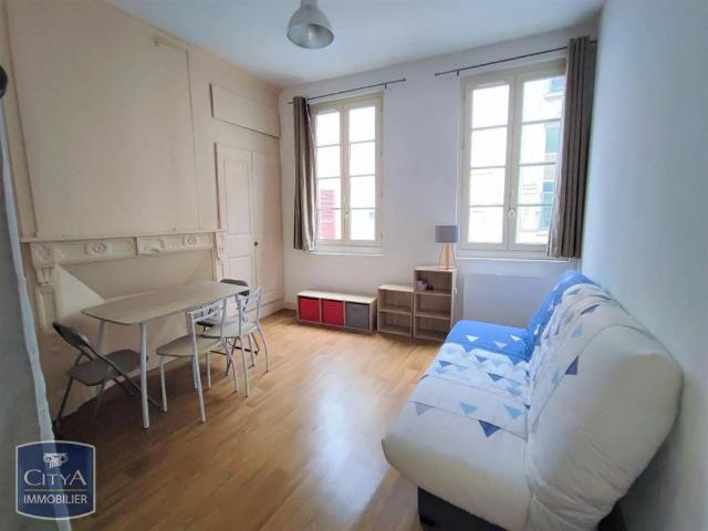 Appartement à louer 1 pièce 25.76m²
