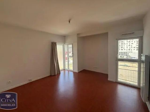 Appartement à louer 1 pièce 25.8m²