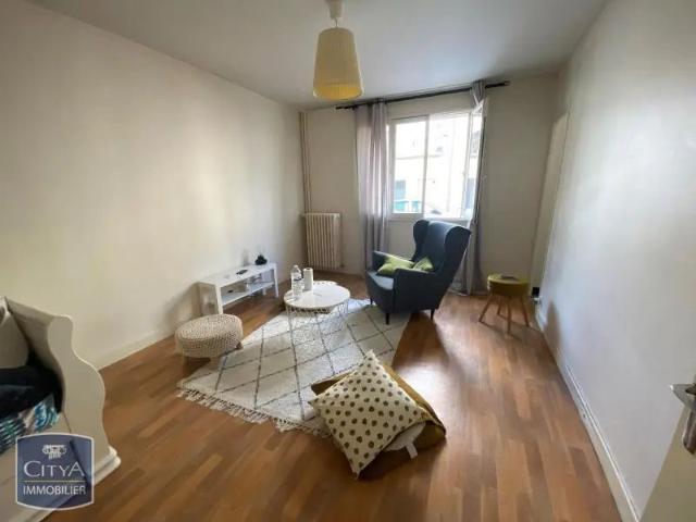 Appartement à louer 1 pièce 25.99m²