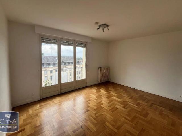 Appartement à louer 1 pièce 25m²