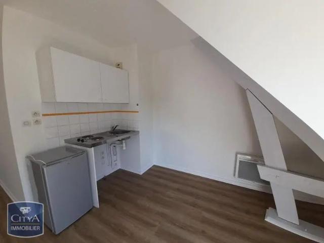 Appartement à louer 1 pièce 26.02m²