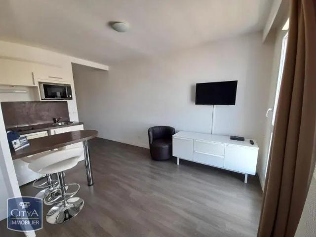 Appartement à louer 1 pièce 26.6m²