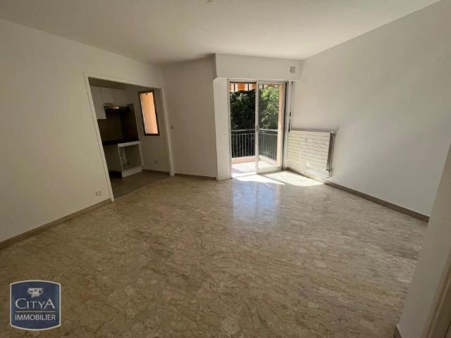 Appartement à louer 1 pièce 26.9m²