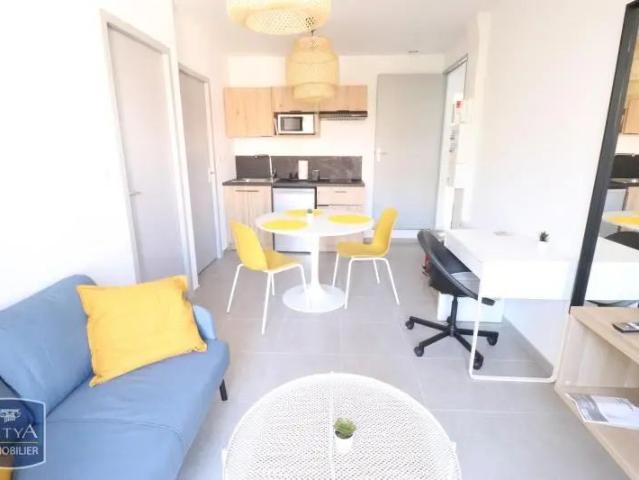 Appartement à louer 1 pièce 27.3m²