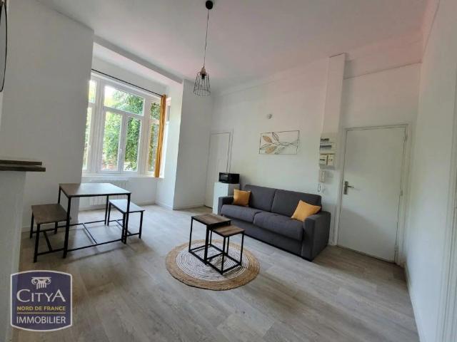 Appartement à louer 1 pièce 27.07m²