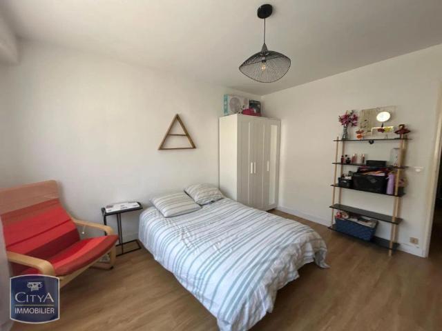 Appartement à louer 1 pièce 27.09m²