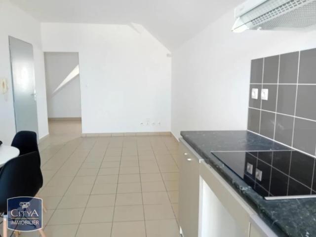 Appartement à louer 1 pièce 27.11m²