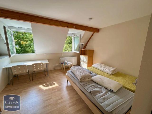 Appartement à louer 1 pièce 27.1m²