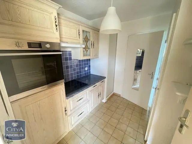 Appartement à louer 1 pièce 27.1m²