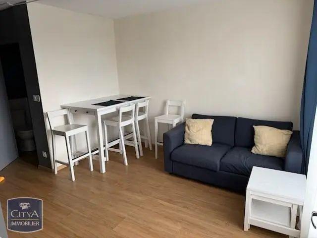 Appartement à louer 1 pièce 27.36m²