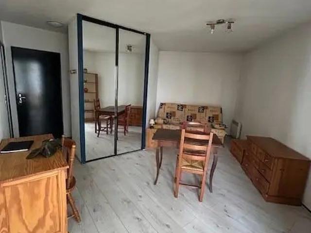 Appartement à louer 1 pièce 27.41m²