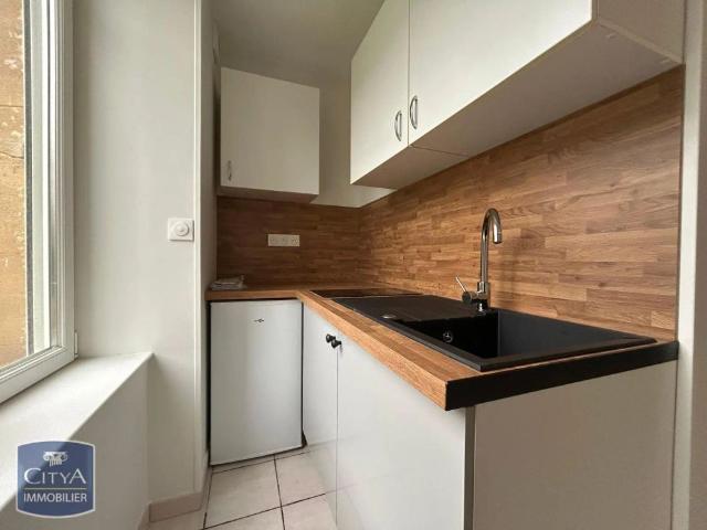 Appartement à louer 1 pièce 27.4m²