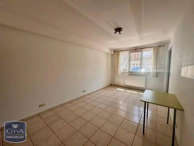 Appartement à louer 1 pièce 27.52m²