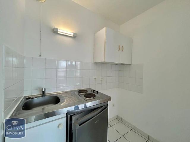 Appartement à louer 1 pièce 27.56m²