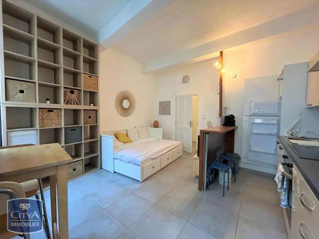Appartement à louer 1 pièce 27.57m²