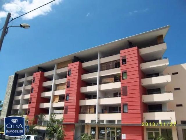 Appartement à louer 1 pièce 27.68m²