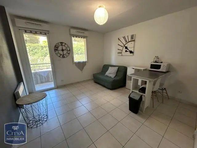 Appartement à louer 1 pièce 27.79m²