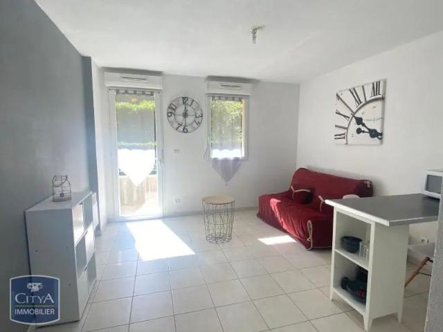 Appartement à louer 1 pièce 27.79m²