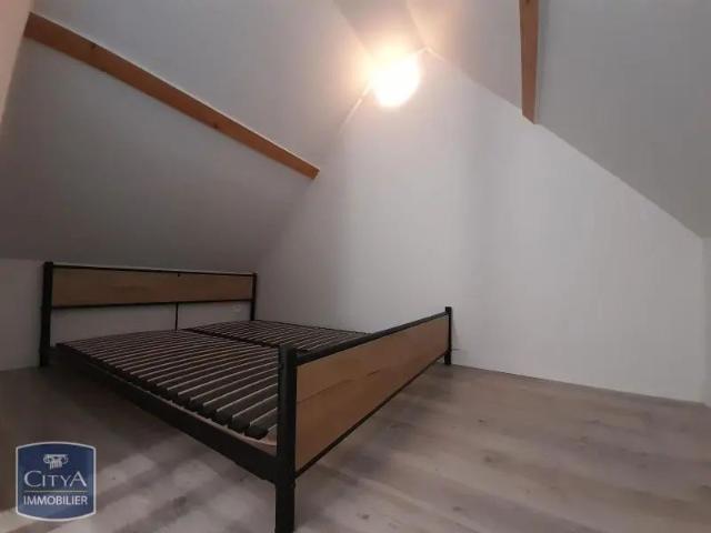 Appartement à louer 1 pièce 27.85m²