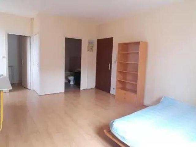 Appartement à louer 1 pièce 27.89m²