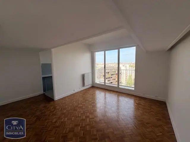 Appartement à louer 1 pièce 27.8m²