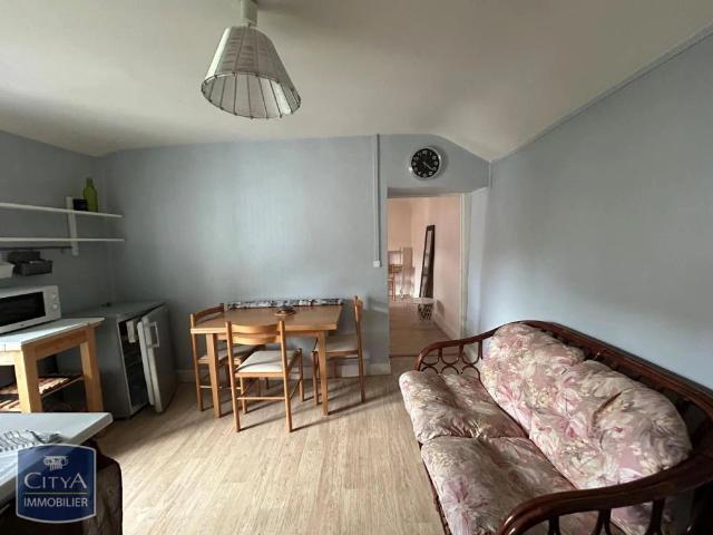 Appartement à louer 1 pièce 27.93m²