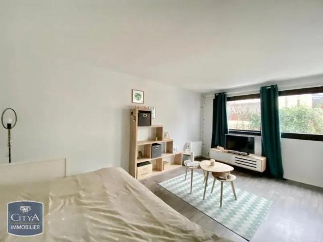 Appartement à louer 1 pièce 27.96m²