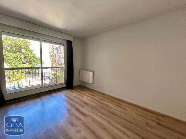 Appartement à louer 1 pièce 27m²