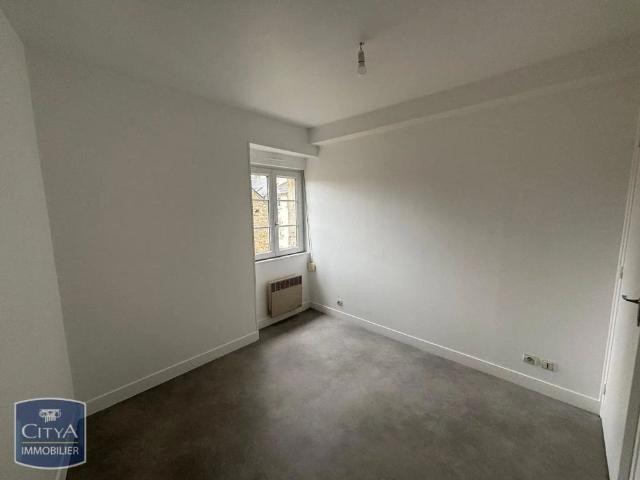 Appartement à louer 1 pièce 27m²