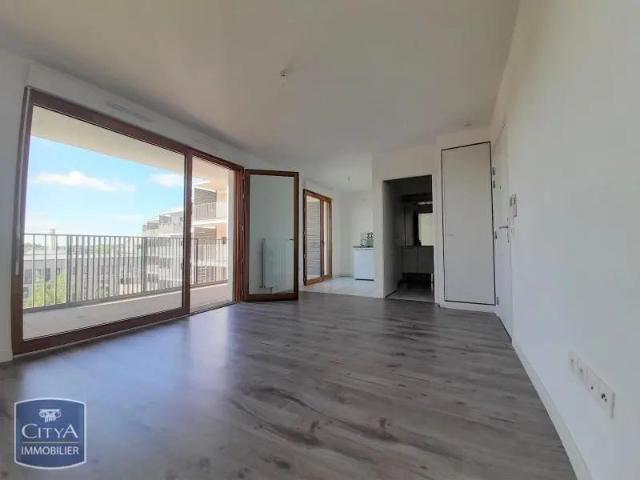 Appartement à louer 1 pièce 28.02m²