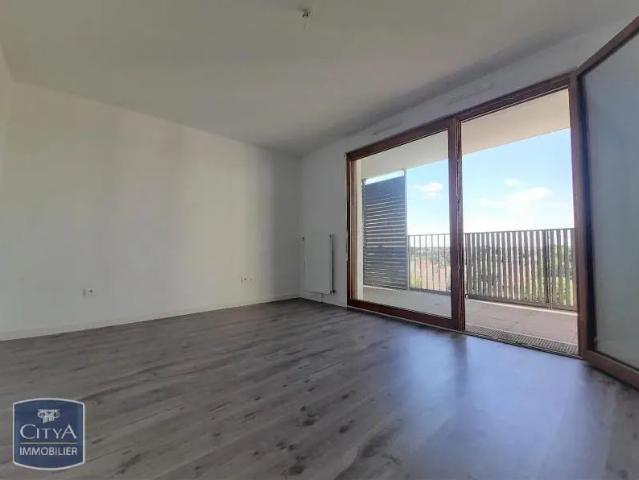 Appartement à louer 1 pièce 28.02m²